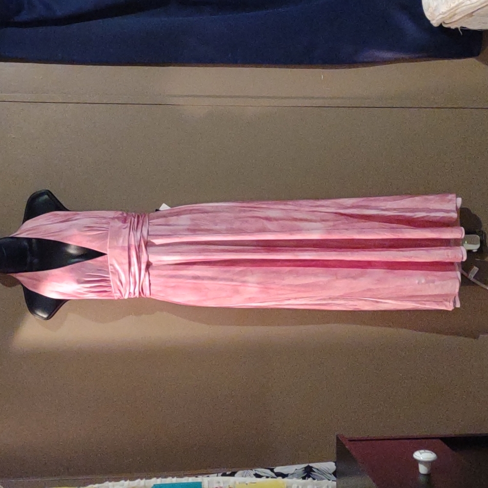Slinky Jersey Halter dress nwt